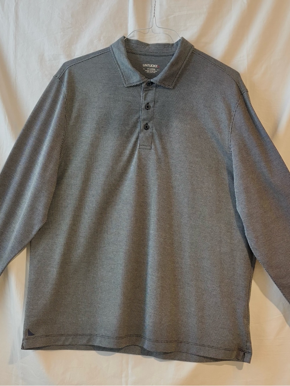 UNTUCKit Men's Long Sleeve Polo in Heather Gray